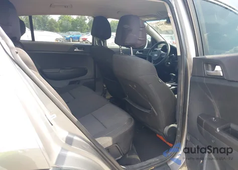 2017 Kia Sportage Lx z USA, uszkodzony, nr VIN KNDPM3AC5H7156972